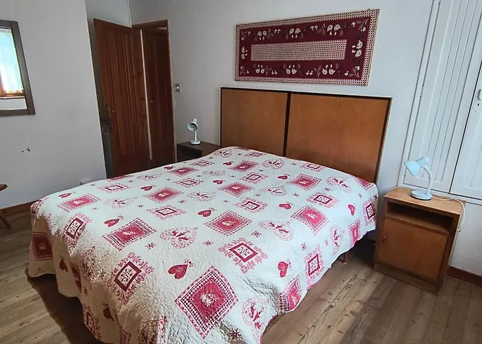 Refuge D'entreves - Con Balcone, Giardinetto E Vista Monte Bianco - Horizon Vacanze